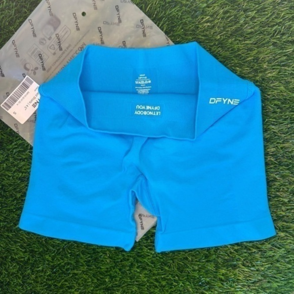 Dfyne impact shorts 4.5" glacier blue small - Picture 3 of 5